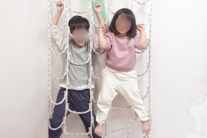 一緒にネットクライミング