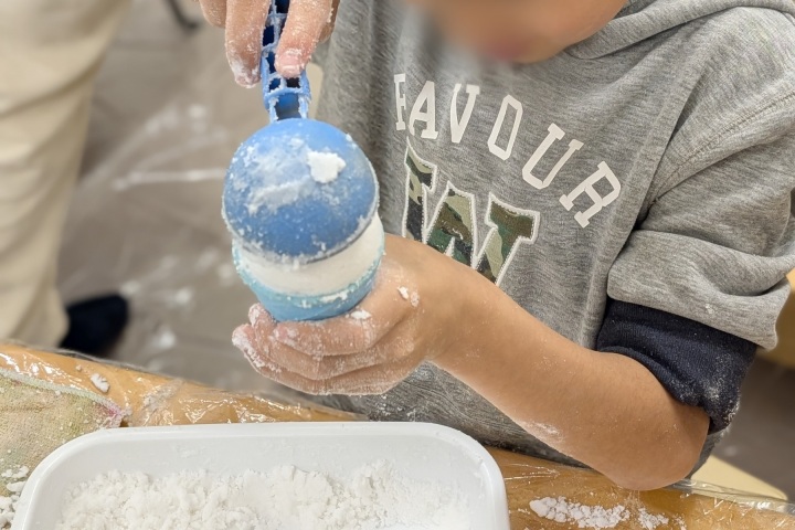 溶けない雪あそび